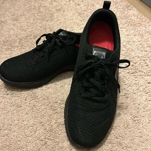 Skechers Work Slip Resistant black tennis shoes LIKE NEW Ladies 7.5